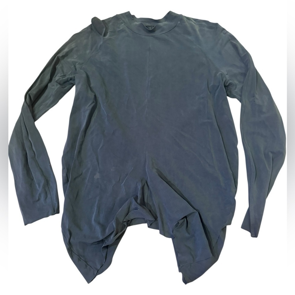 lululemon athletica Deep Blue Long Sleeve Tee